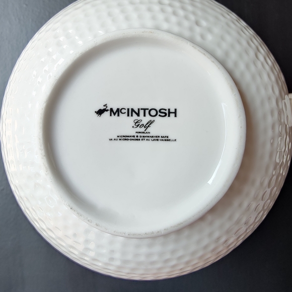 McIntosh china | porcelain | Golf ⛳ ball shaped Teapot 🫖 - Picture 6 of 13